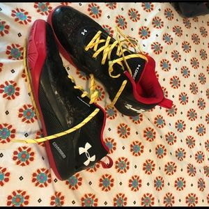 Under Armour NCAA Maryland team shoe